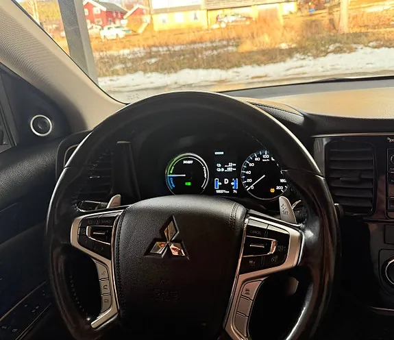Mitsubishi Outlander 2016 photo 5