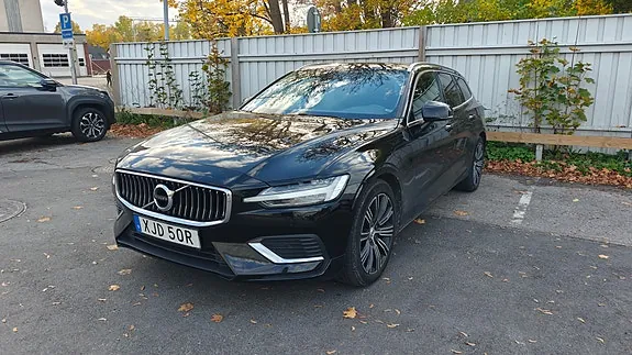 Volvo V60 2019 photo 2
