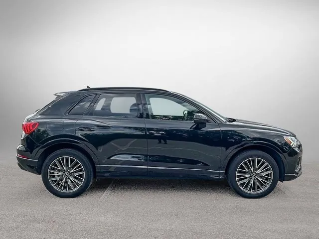 Audi Q3 2022 photo 4