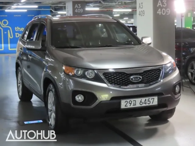 Kia Sorento 2011 photo 2