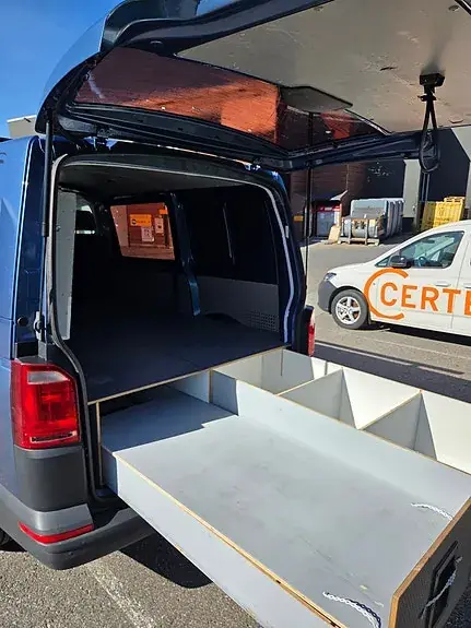 Volkswagen Transporter 2017 photo 5