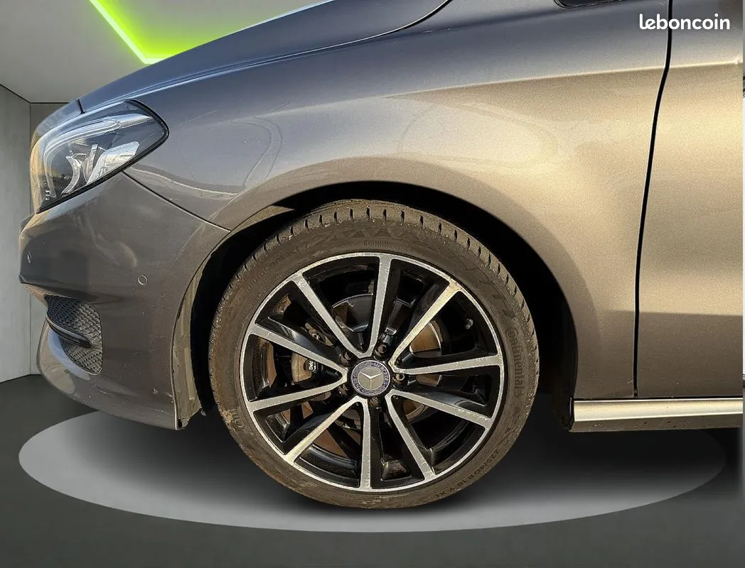 Mercedes-Benz B-Class 2015 photo 5