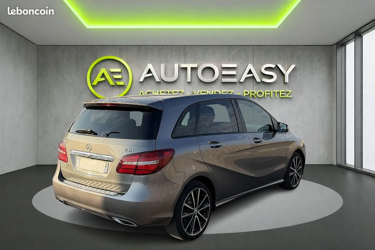 Mercedes-Benz B-Class 2015 photo 4