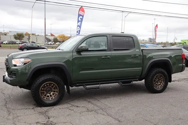 Toyota Tacoma 2022 photo 3