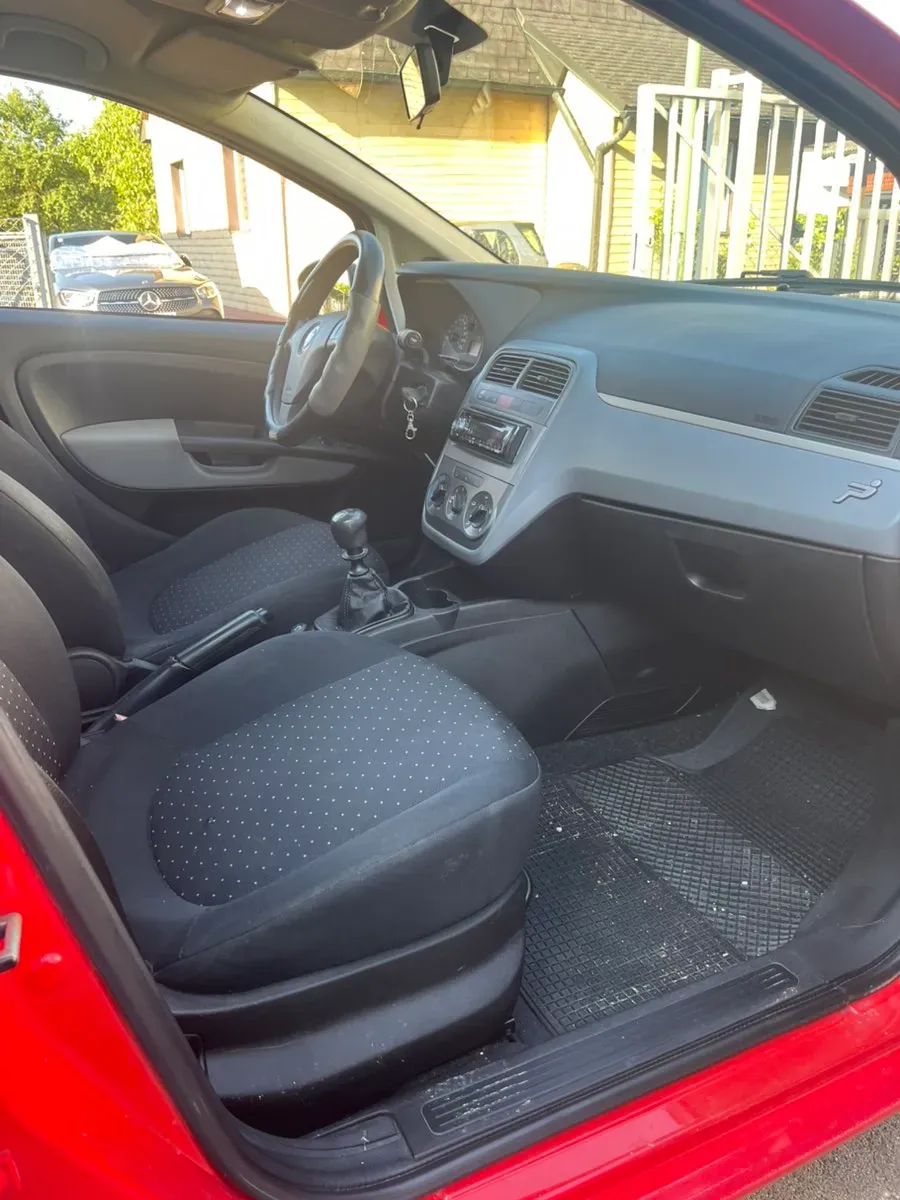 Fiat Punto 2007 photo 3