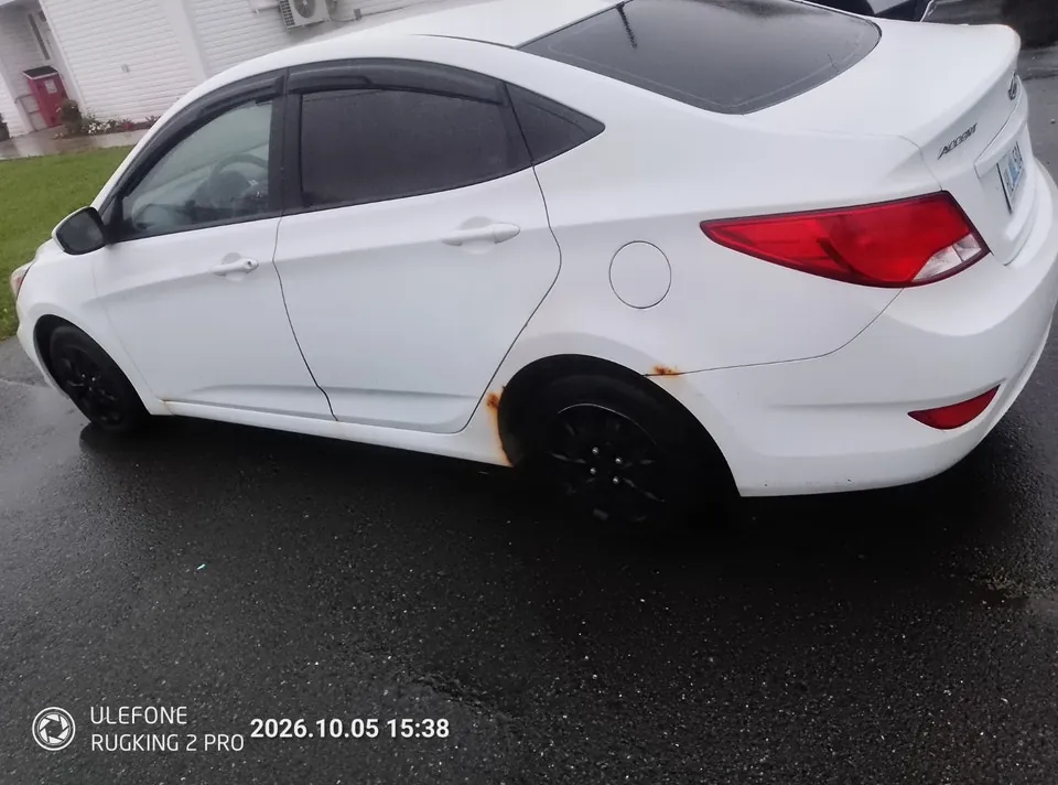 Hyundai Accent 2016 photo 4