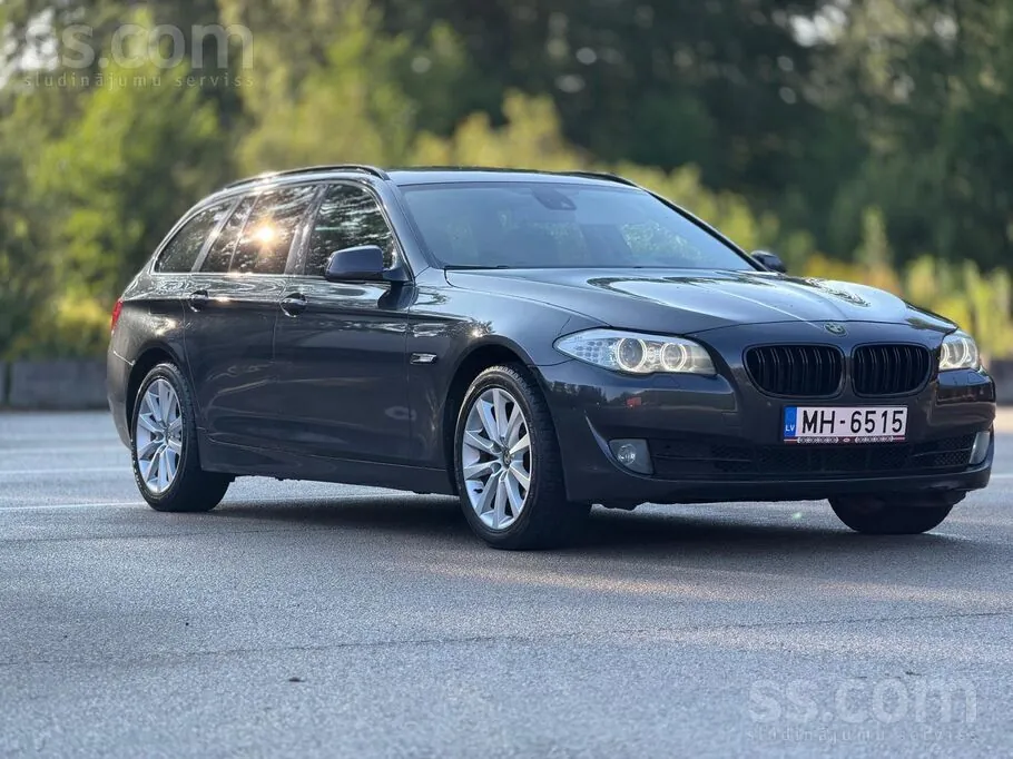 BMW 530 2010 photo 2