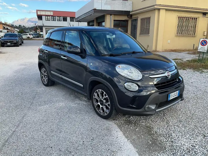 Fiat 500L 2014 photo 4