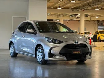 Toyota Yaris 2021 photo 2
