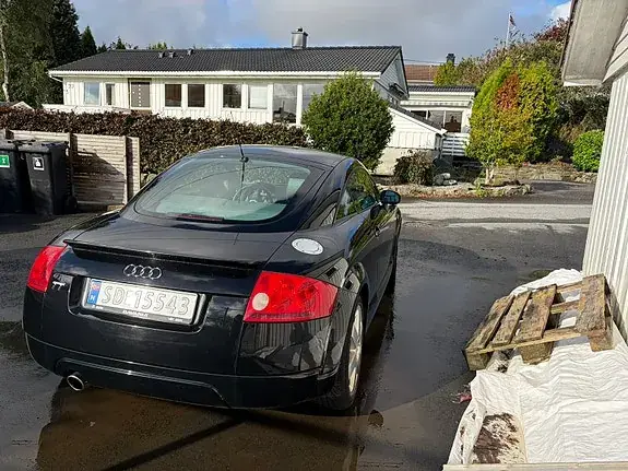 Audi Tt 1999 photo 5