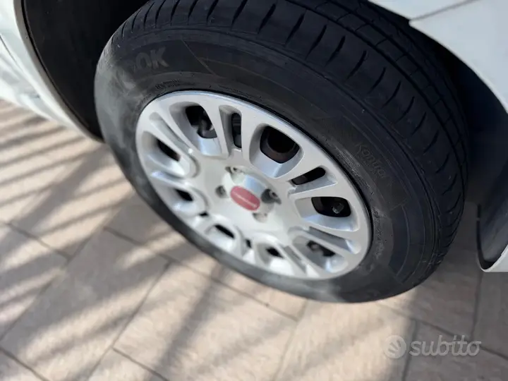 Fiat Panda 2015 photo 5