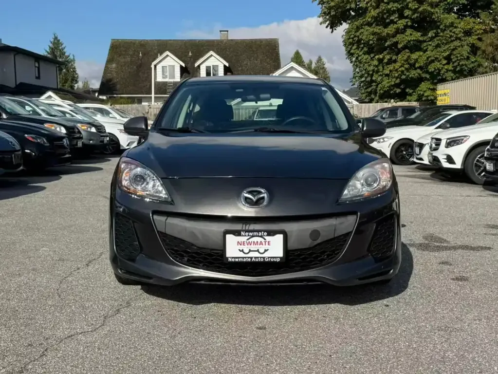 Mazda Mazda3 2013 photo 2