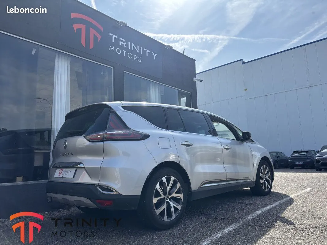 Renault Espace 2016 photo 3