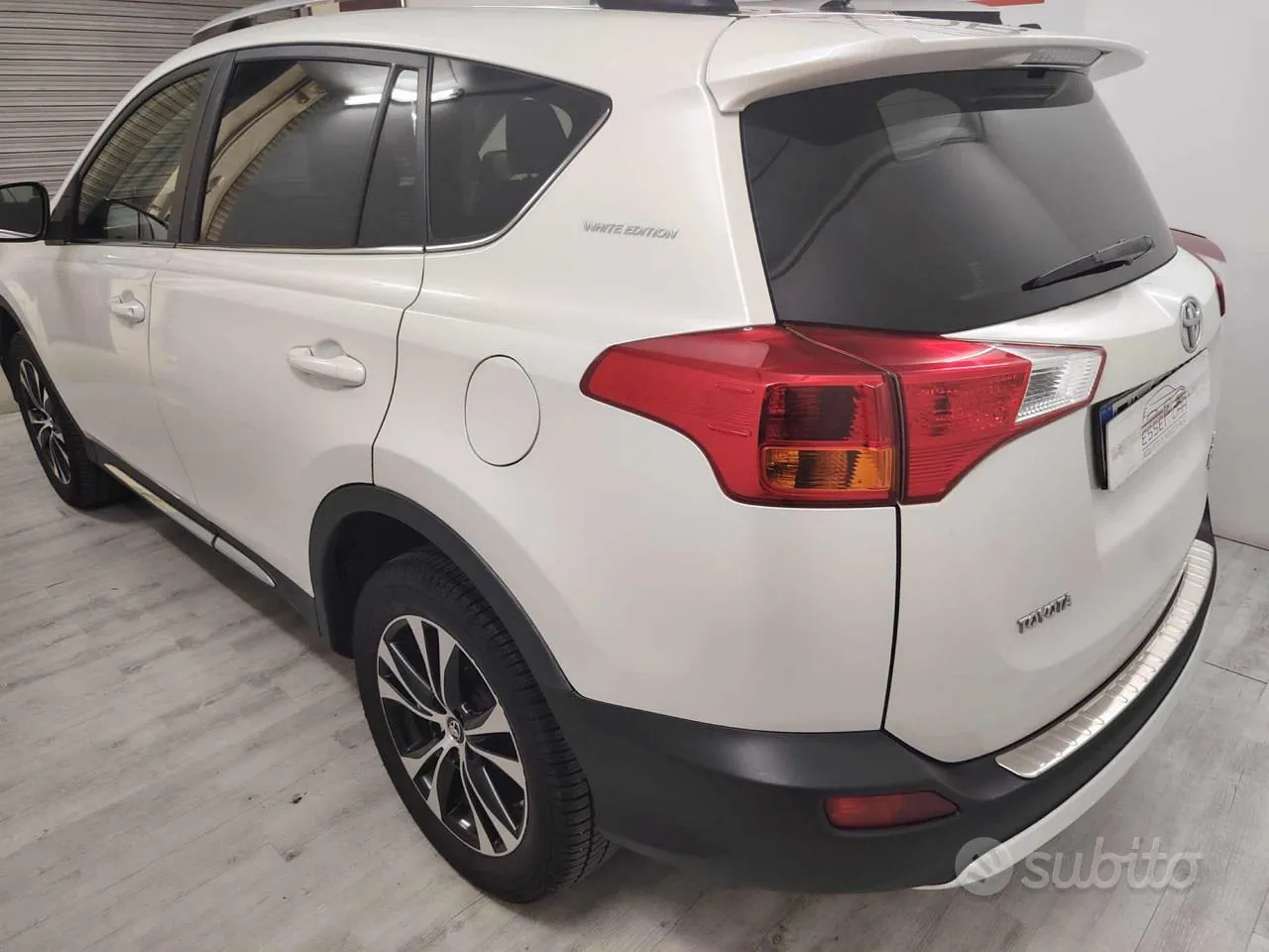 Toyota Rav4 2015 photo 4