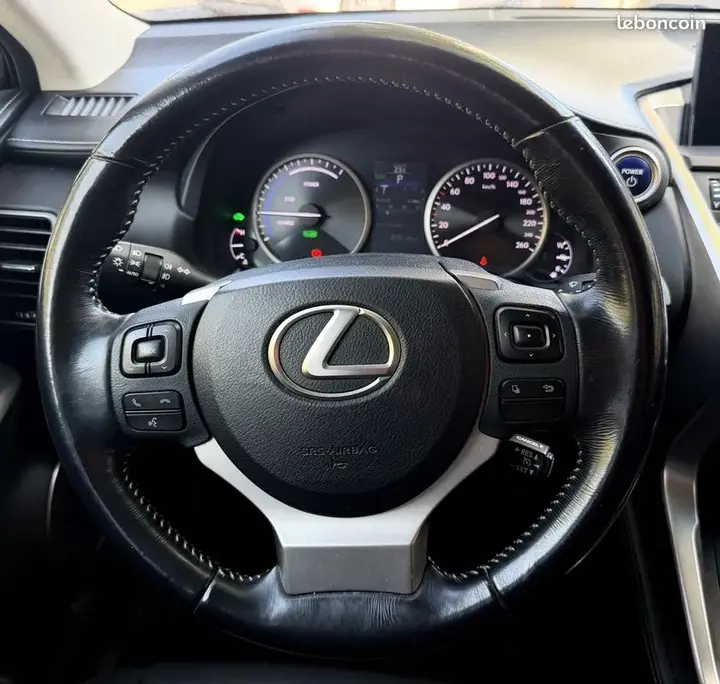Lexus Nx 2015 photo 4