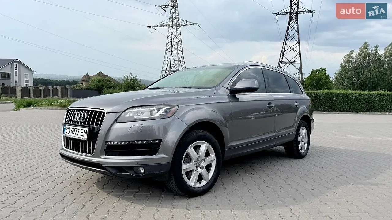 Audi Q7 2012 photo 4