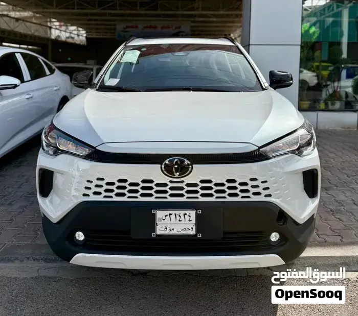 Toyota Corolla Cross 2026 photo 2