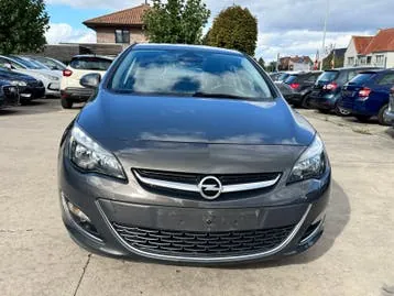 Opel Astra 2014 photo 3