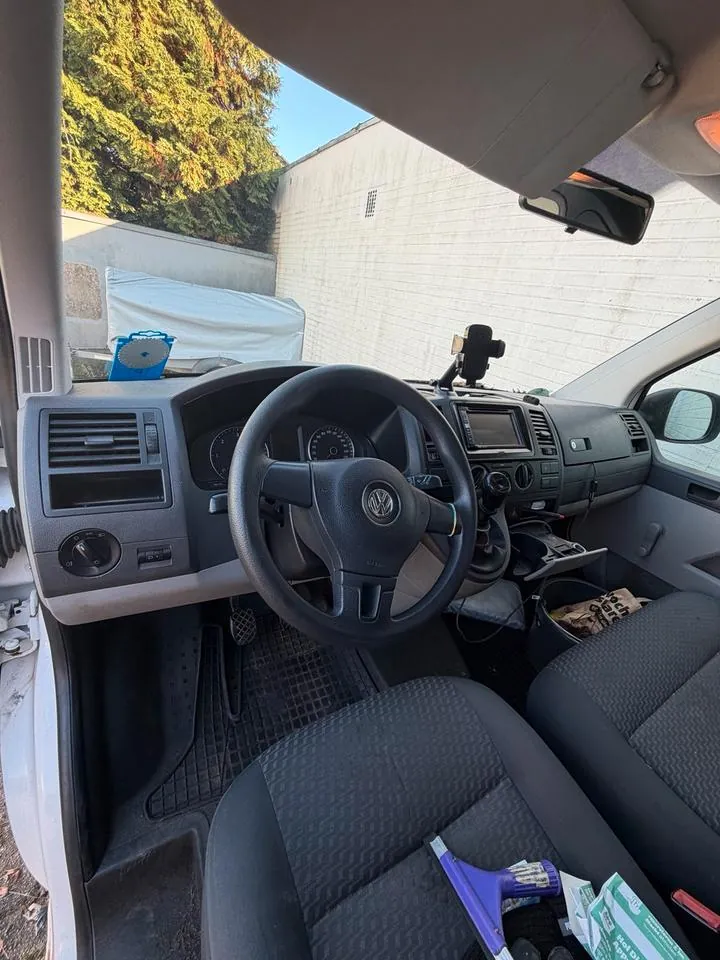 Volkswagen T5 Transporter