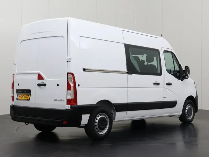 Renault Master 2024 photo 2