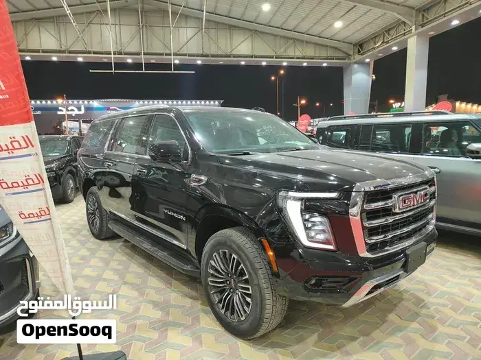 GMC Yukon Xl 2026 photo 2