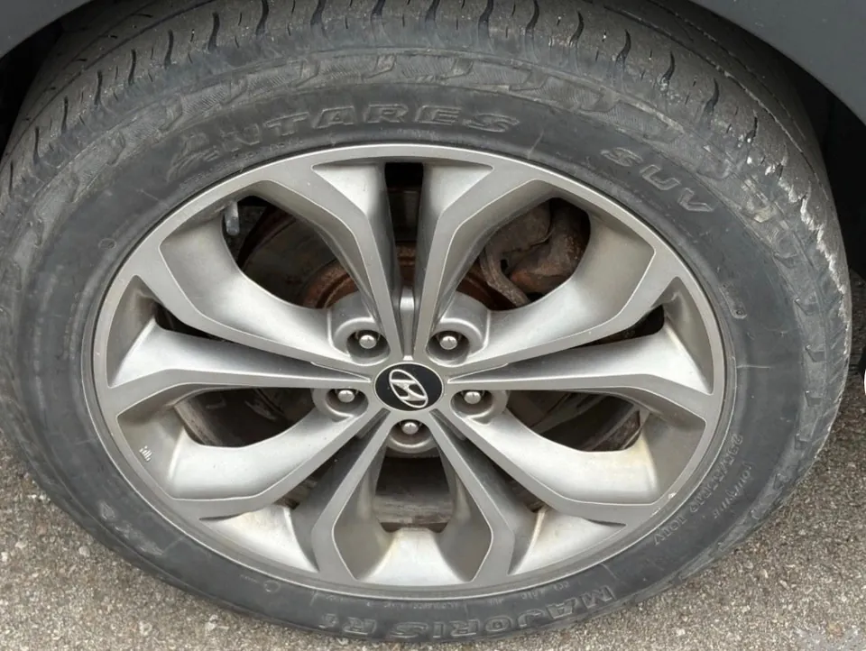 Hyundai Santa Fe 2014 photo 2