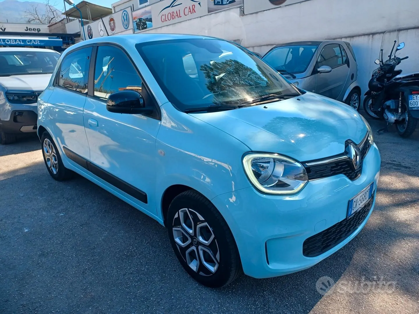 Renault Twingo 2024 photo 2