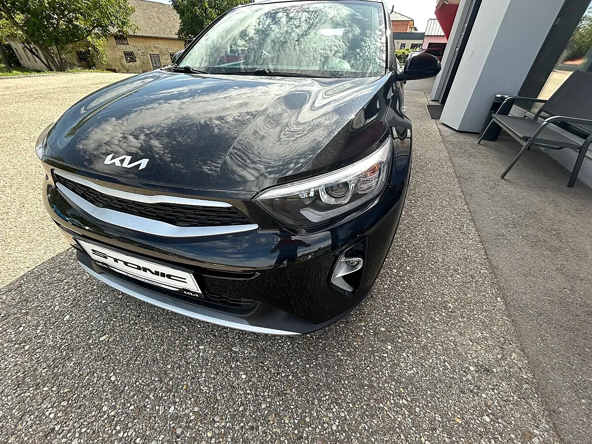 Kia Stonic 2024 photo 3
