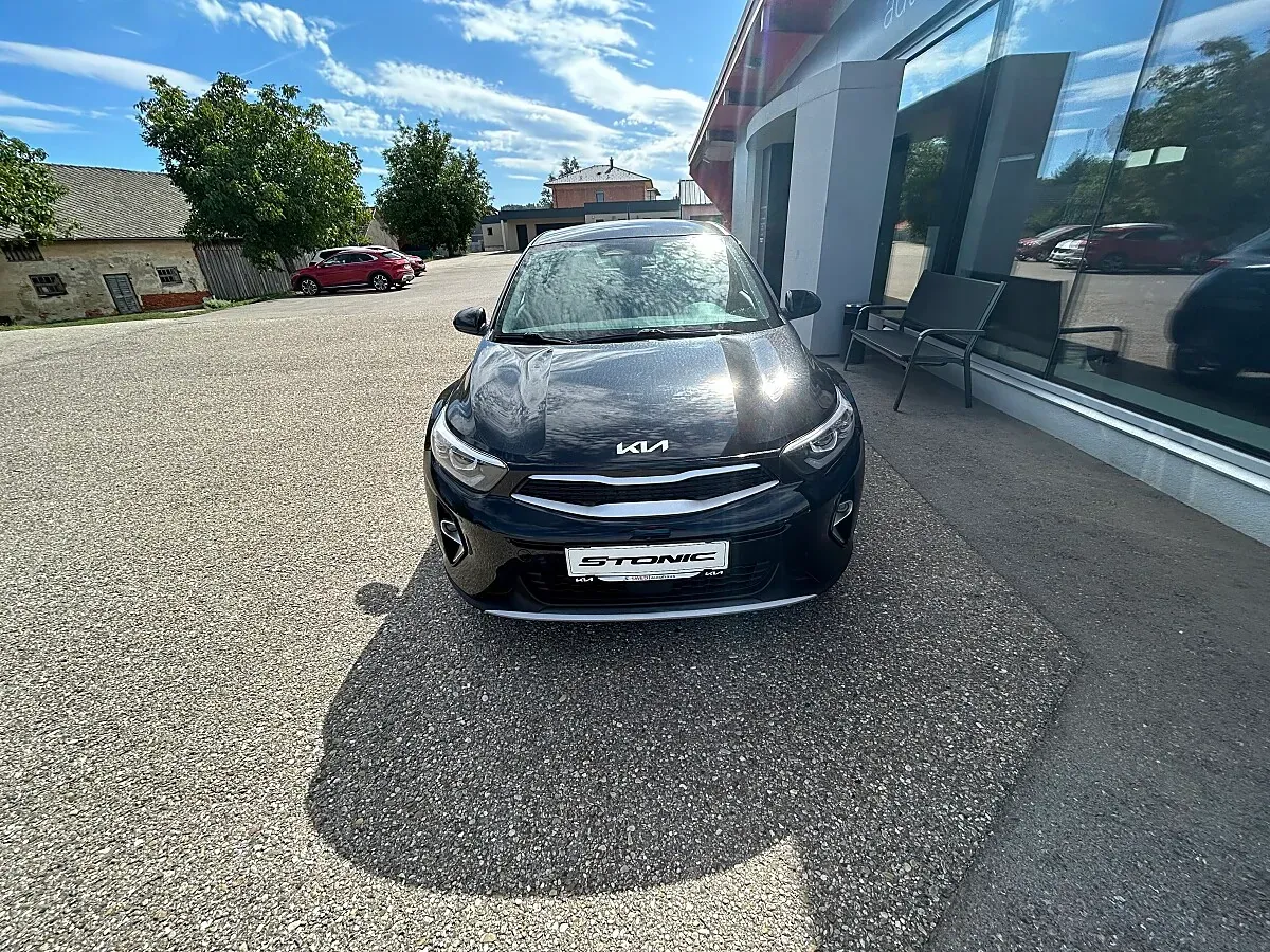 Kia Stonic 2024 photo 2
