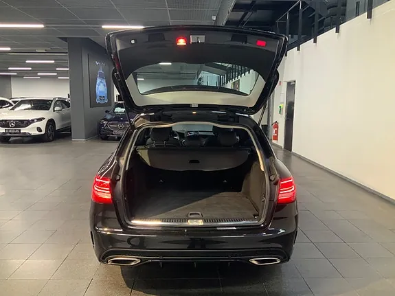 Mercedes-Benz C200 2016 photo 4