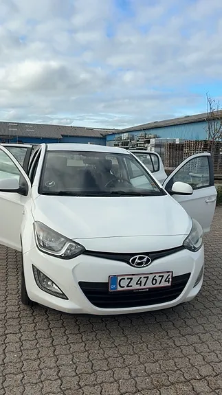Hyundai I20 2014 photo 3
