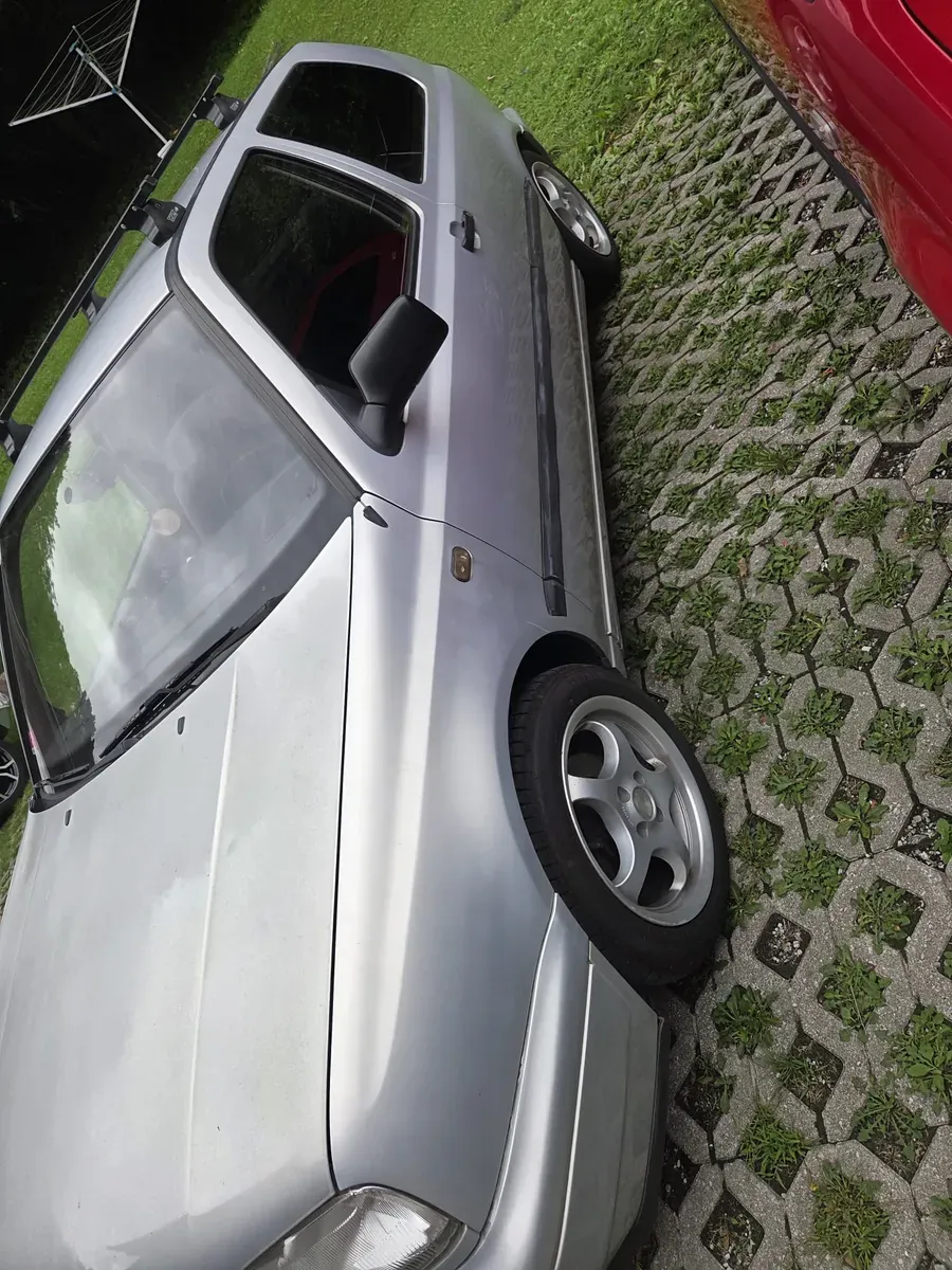 Volkswagen Golf 1996 photo 2