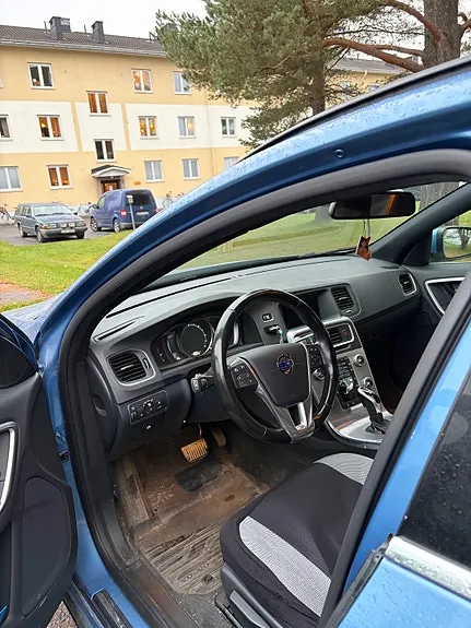 Volvo V60 2016 photo 3