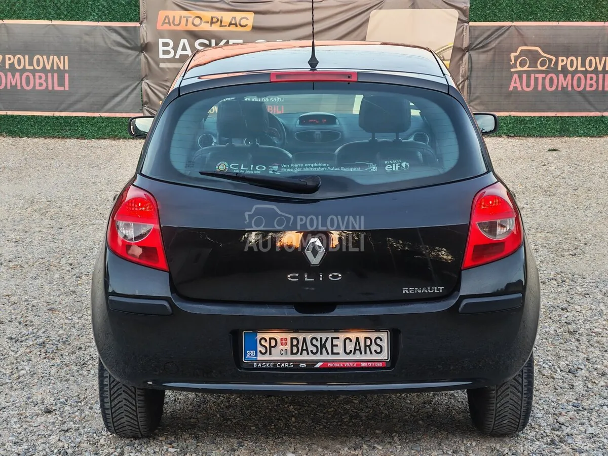 Renault Clio 2006 photo 5