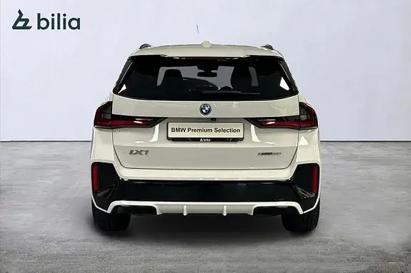 BMW Ix1 2024 photo 4