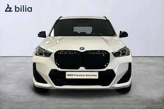 BMW Ix1 2024 photo 5