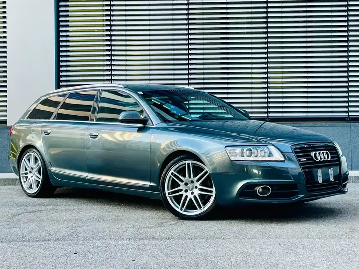 Audi A6 2009 photo 2