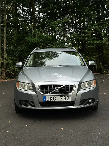 Volvo V70 2008 photo 3