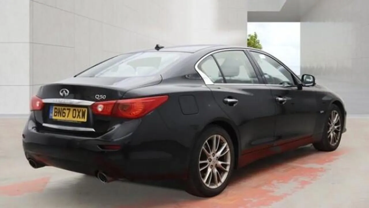 Infiniti Q50 2017 photo 4