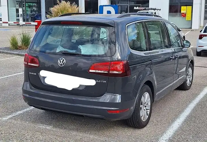 Volkswagen Sharan 2016 photo 2
