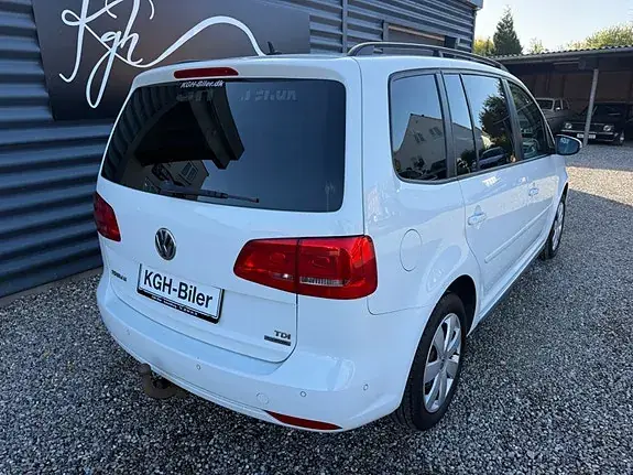 Volkswagen Touran 2014 photo 4