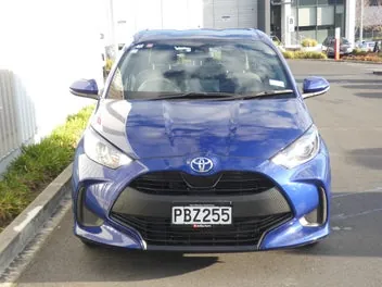 Toyota Yaris 2022 photo 4