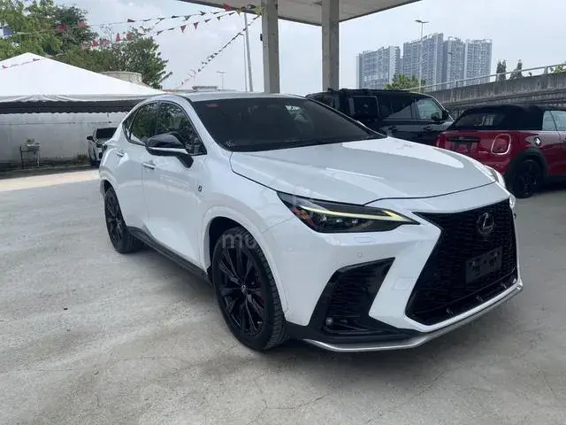 Lexus Nx350