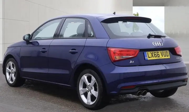 Audi A1 2016 photo 2