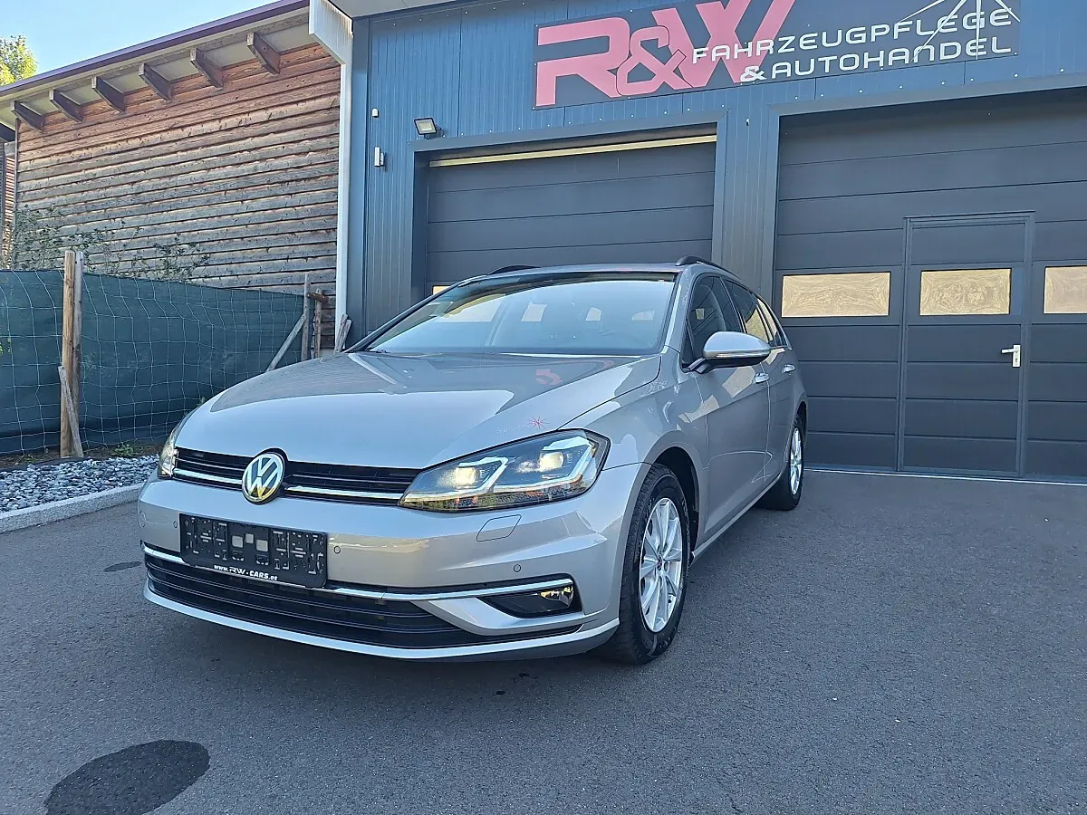 Volkswagen Golf 2020 photo 2