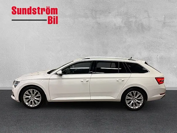 Skoda Superb 2021 photo 4