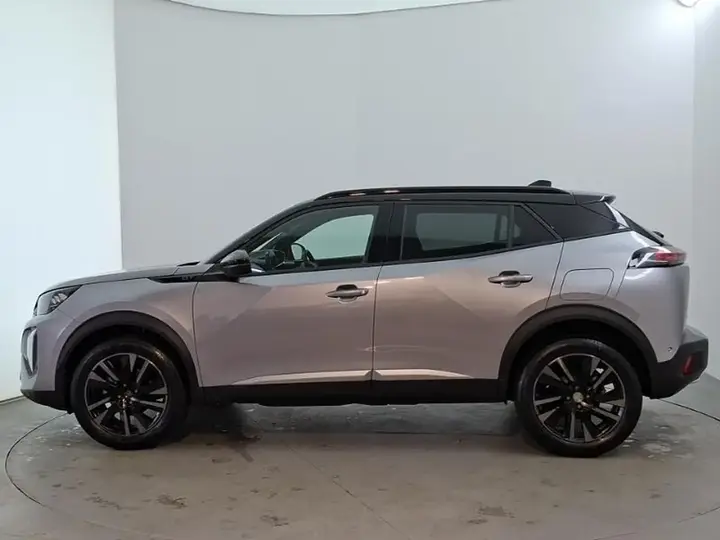 Peugeot 2008 2026 photo 4