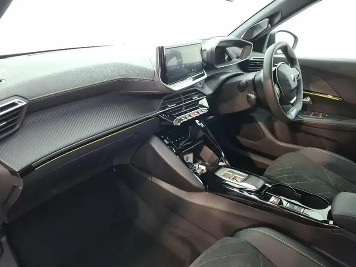 Peugeot 2008 2026 photo 5