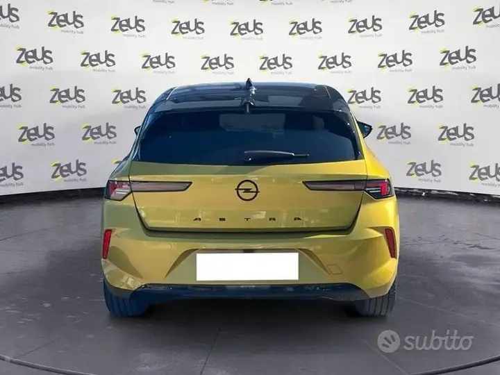 Opel Astra 2023 photo 4