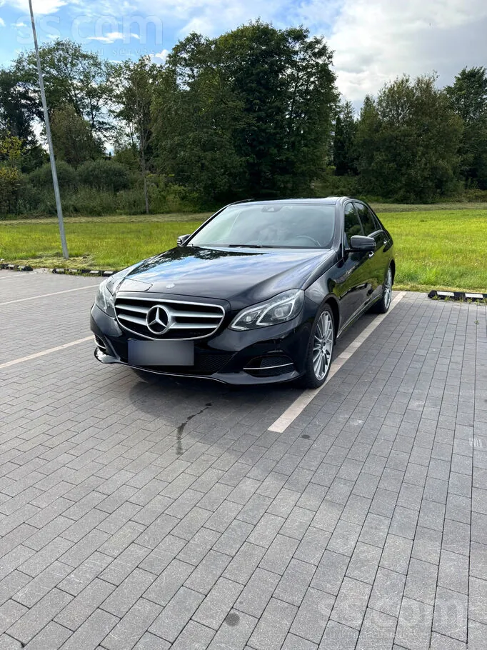 Mercedes-Benz E250